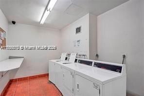 3725 S Ocean Dr, Unit 1605, Hollywood, FL 33019 Photo
