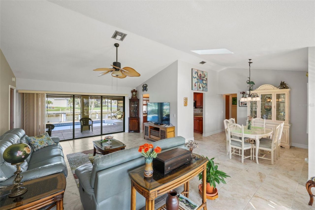 611 Bal Harbor Boulevard, Punta Gorda, FL 33950 Photo