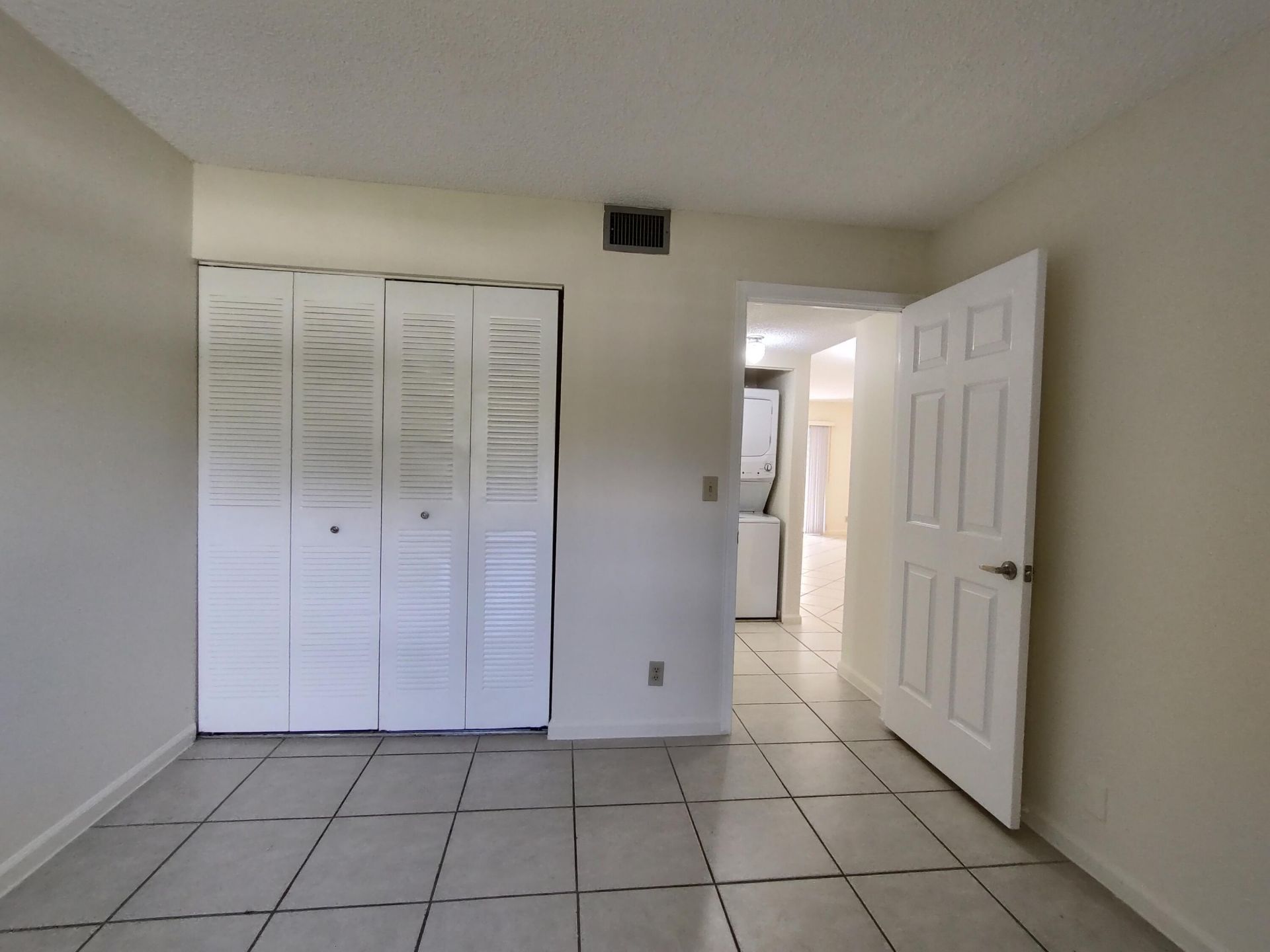 3050 Norwood Place, Unit N111, Boca Raton, FL 33431 Photo