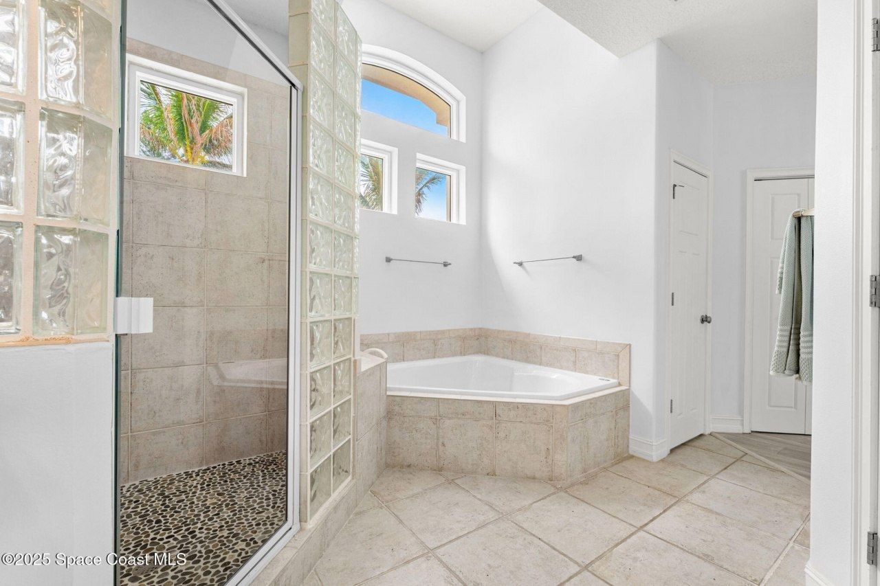 5795 Highway A1a, Melbourne Beach, FL 32951 Photo