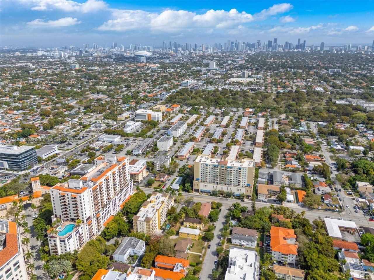 29 Santillane Ave, Unit 7, Coral Gables, FL 33134 Photo