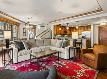 8001 Northstar Drive, Truckee, CA 96161 Photo