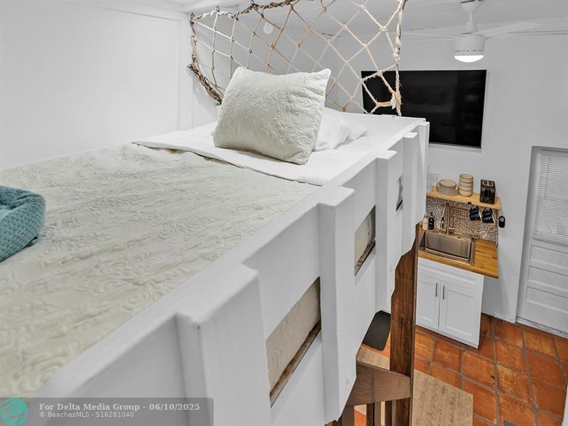 1944 NE 5th Street, Deerfield Beach, FL 33441 Photo