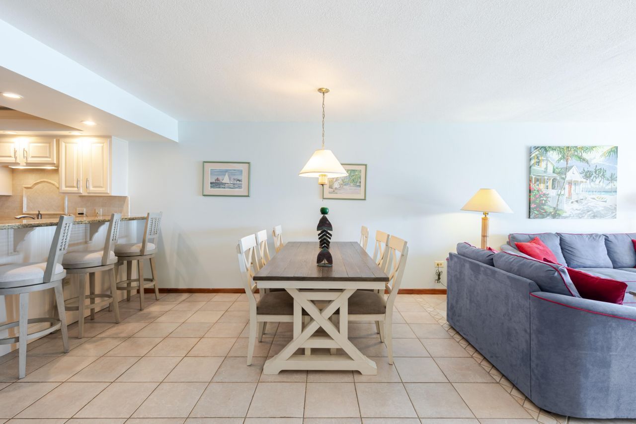 1133 W Ocean Drive, Unit 2, Key Colony, FL 33051 Photo