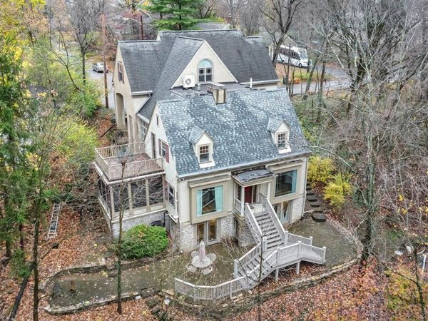 296 Walhalla Road, Columbus, OH 43202