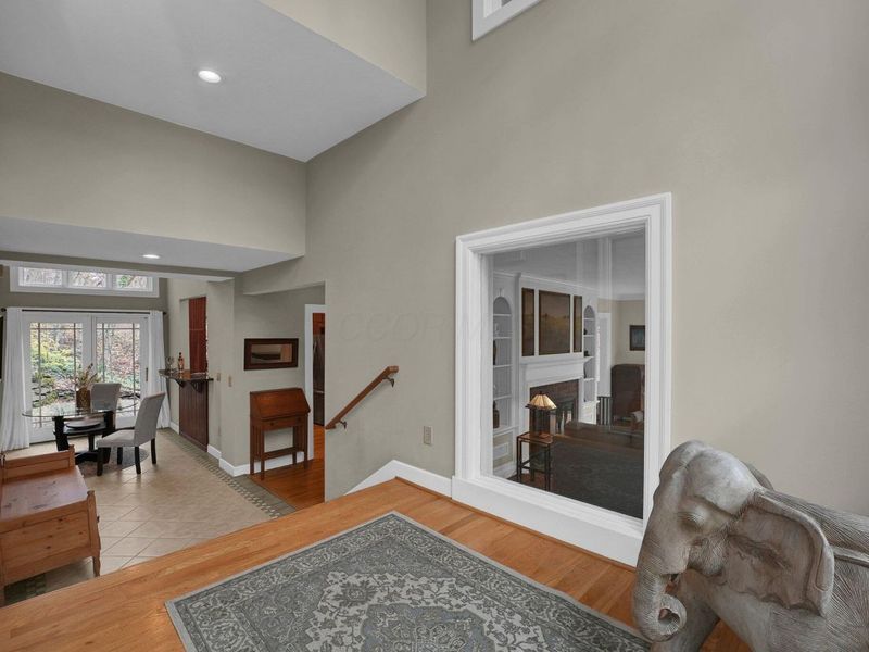 296 Walhalla Road, Columbus, OH 43202 Photo 10