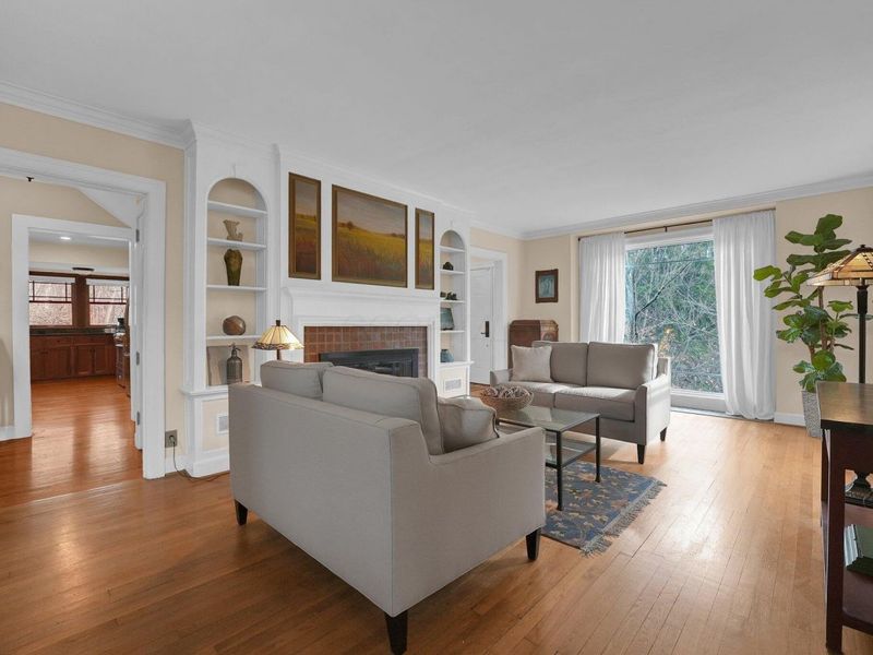 296 Walhalla Road, Columbus, OH 43202 Photo 14