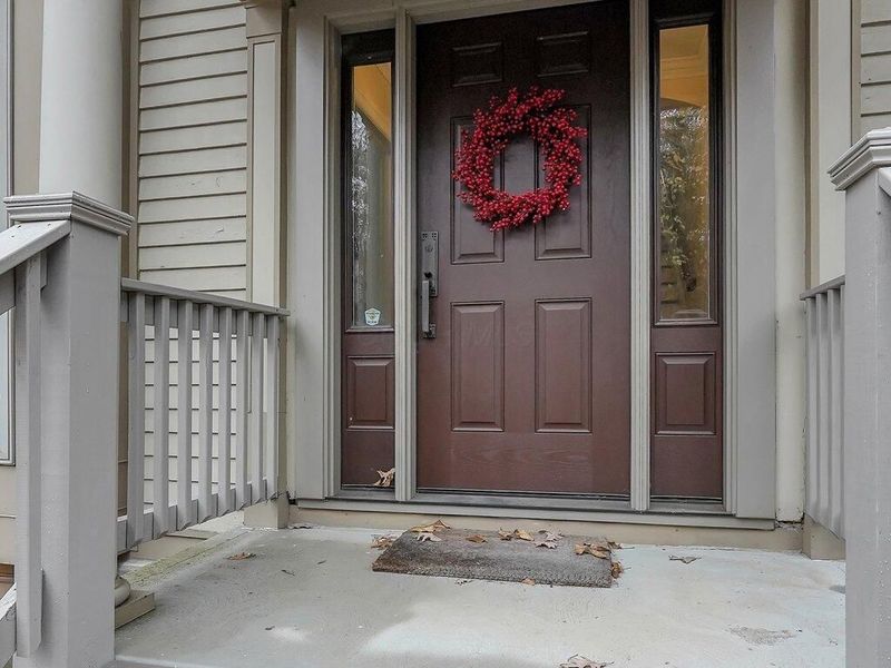 296 Walhalla Road, Columbus, OH 43202 Photo 4