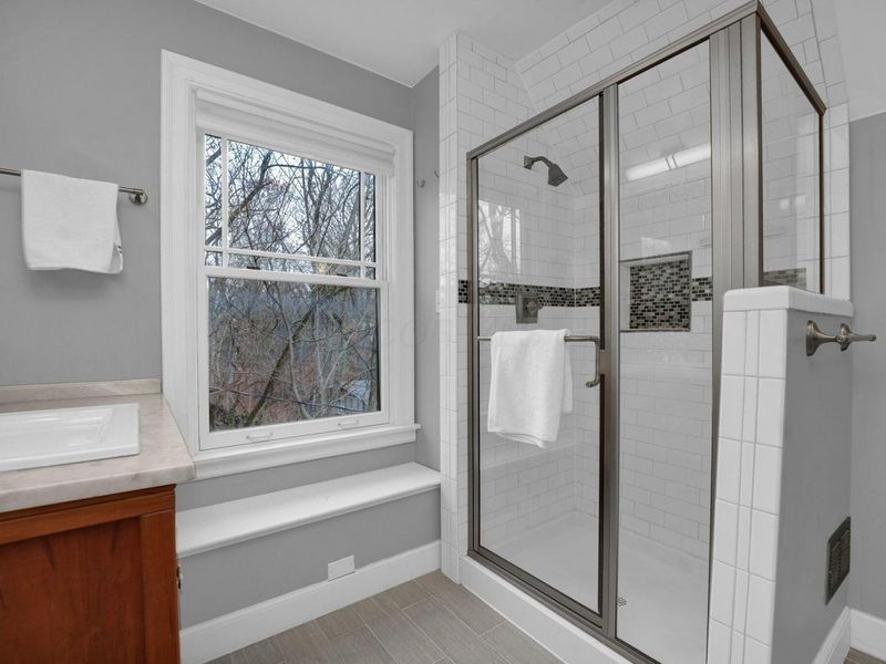 296 Walhalla Road, Columbus, OH 43202 Photo 43