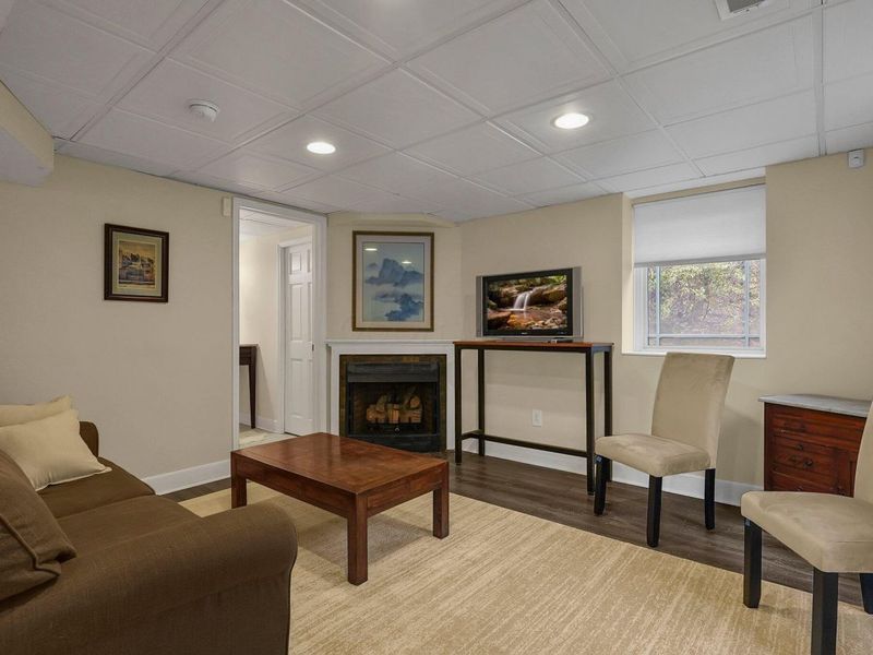 296 Walhalla Road, Columbus, OH 43202 Photo 51