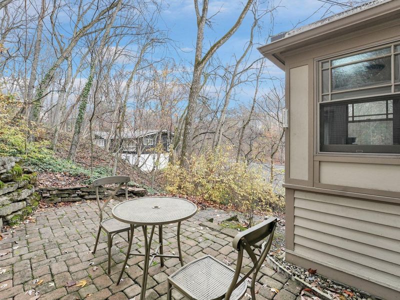 296 Walhalla Road, Columbus, OH 43202 Photo 62