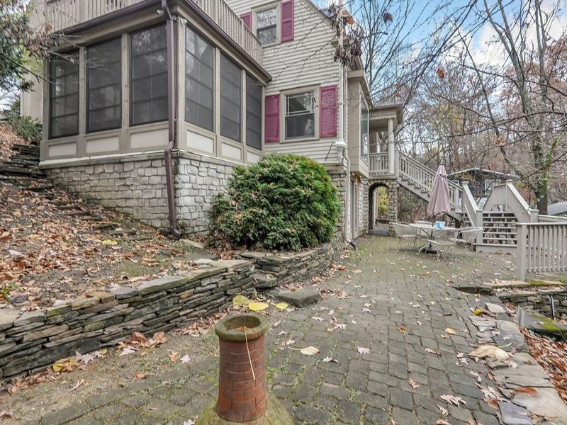 296 Walhalla Road, Columbus, OH 43202 Photo 62