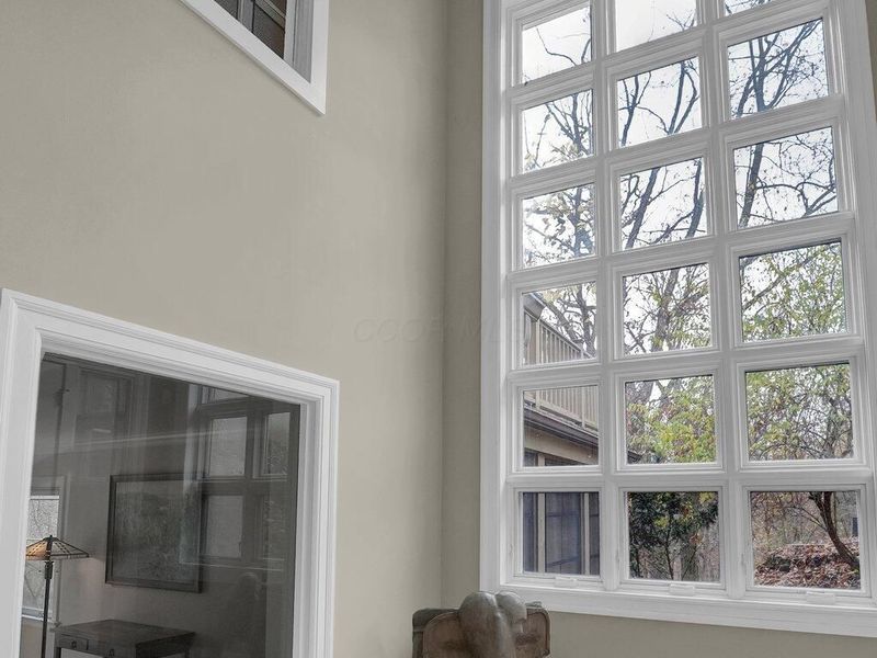 296 Walhalla Road, Columbus, OH 43202 Photo 7