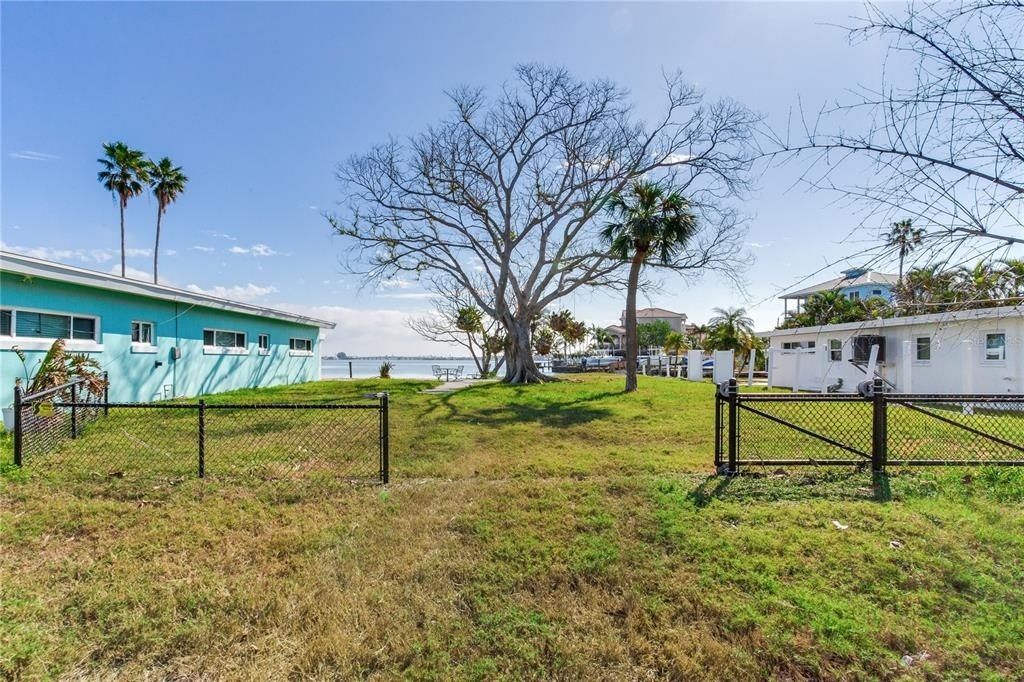 409 161st Avenue, Redington Beach, FL 33708 Photo