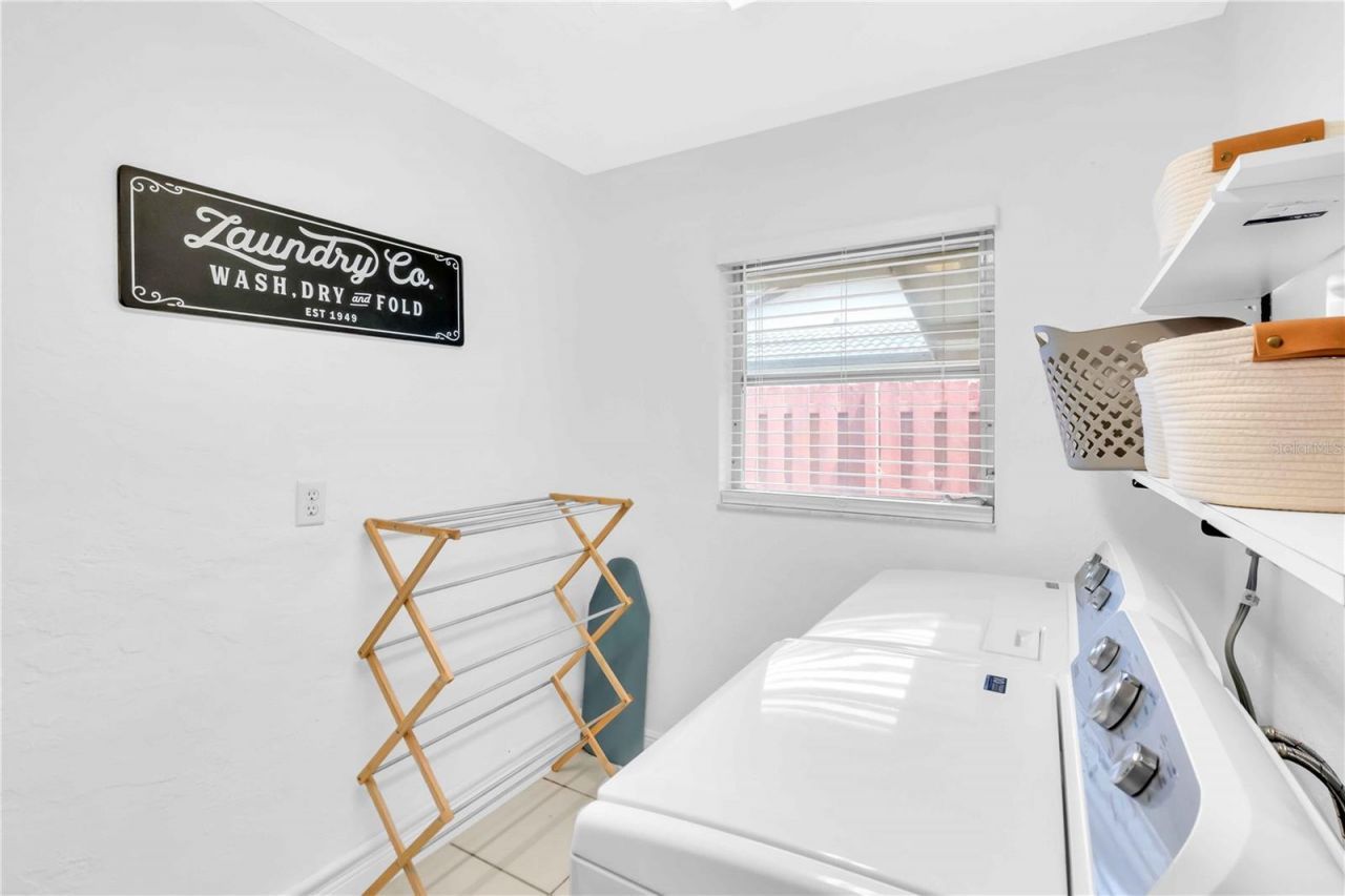 2921 Captiva Drive, Sarasota, FL 34231 Photo