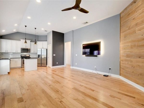 2107 Capulet ST, Austin, TX 78741