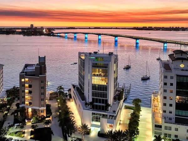 280 GOLDEN GATE POINT, Unit 400, SARASOTA, FL 34236