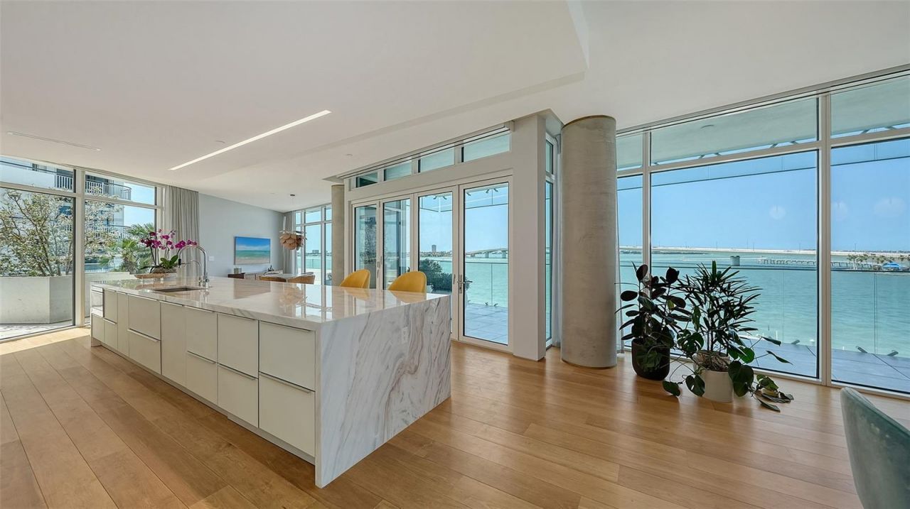 280 Golden Gate Point, Unit 400, Sarasota, FL 34236 Photo