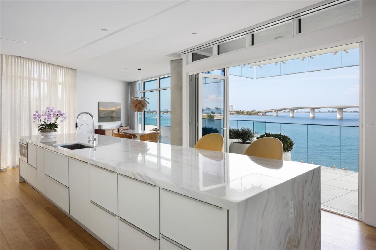 280 Golden Gate Point, Unit 400, Sarasota, FL 34236 Photo