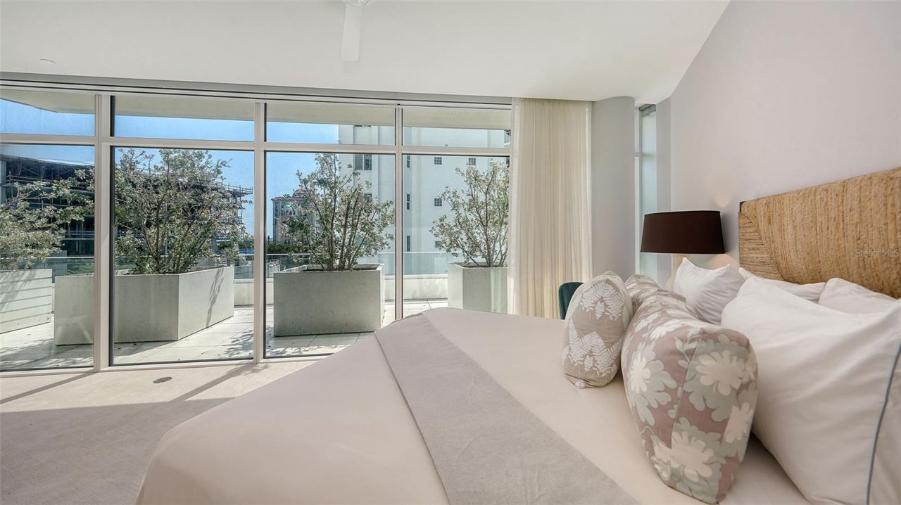 280 Golden Gate Point, Unit 400, Sarasota, FL 34236 Photo