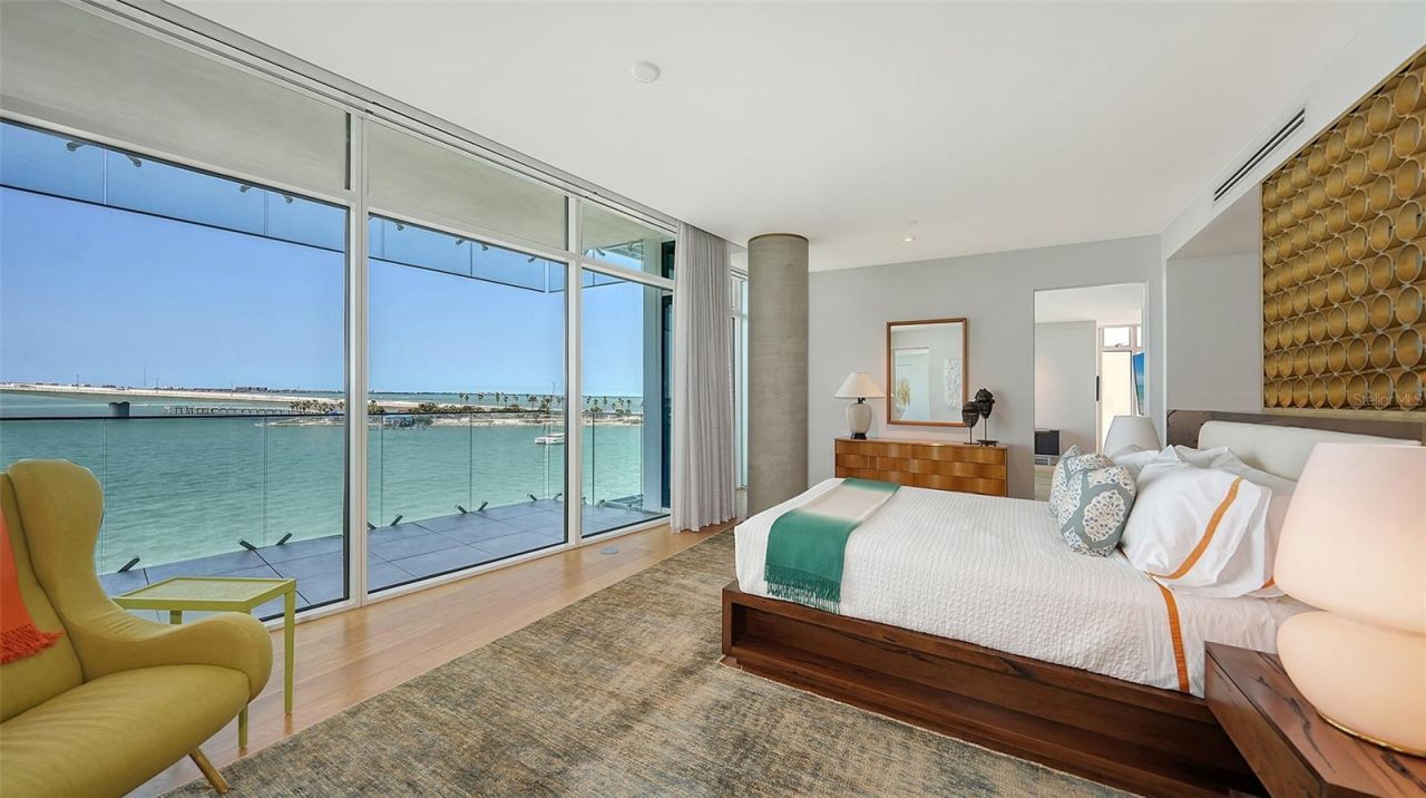 280 Golden Gate Point, Unit 400, Sarasota, FL 34236 Photo