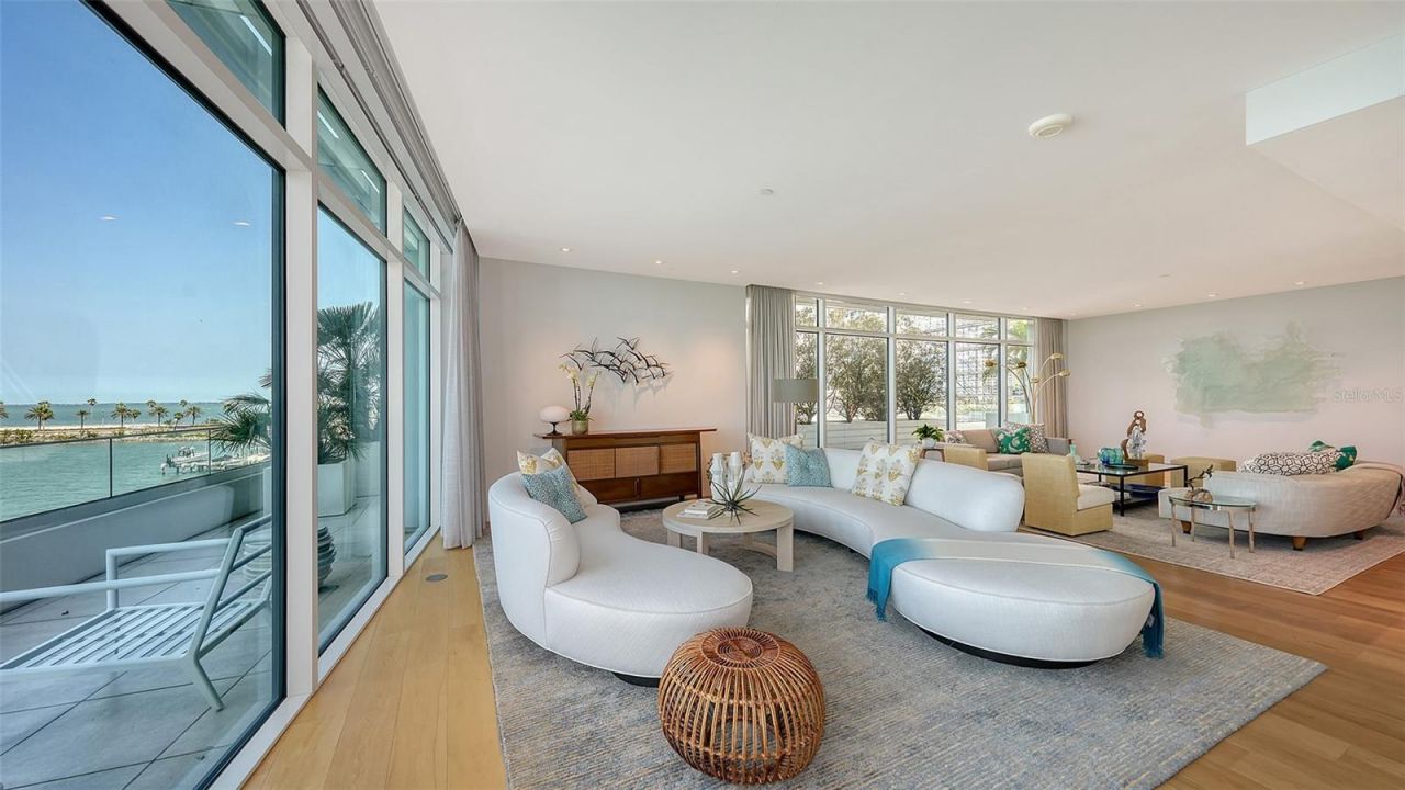 280 Golden Gate Point, Unit 400, Sarasota, FL 34236 Photo