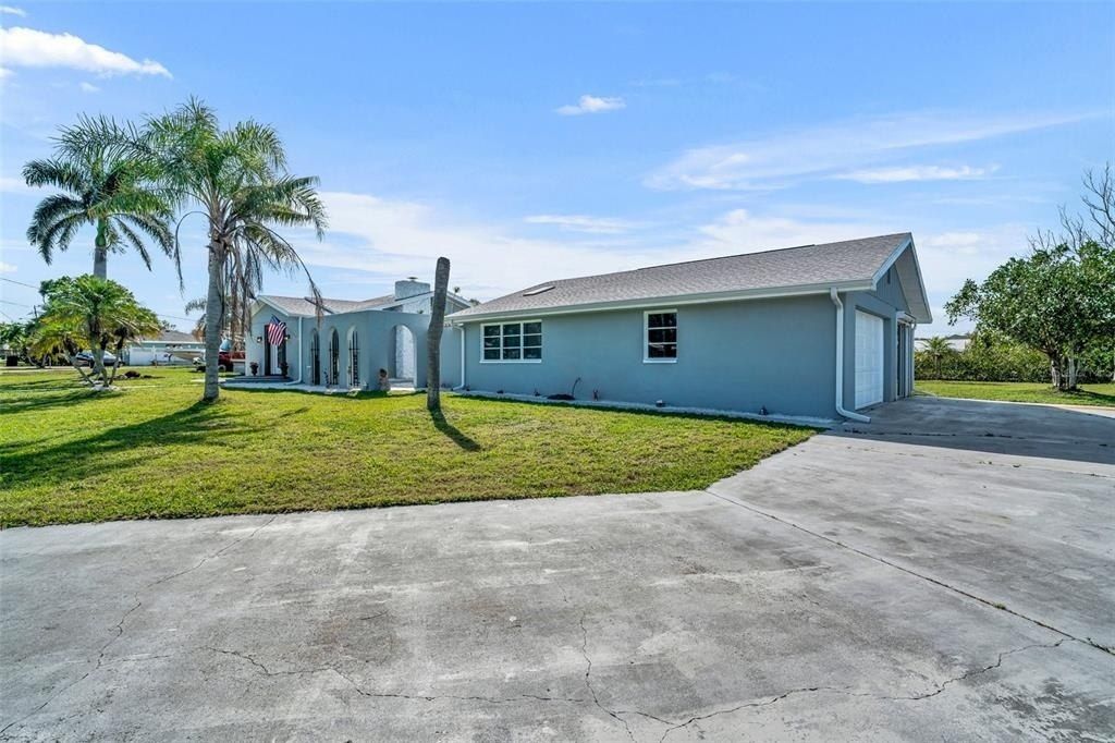 541 Ridgecrest Drive, Punta Gorda, FL 33982 Photo