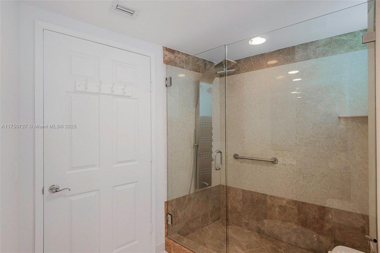 Please Call For Address, Unit 906, Aventura, FL 33180 Photo