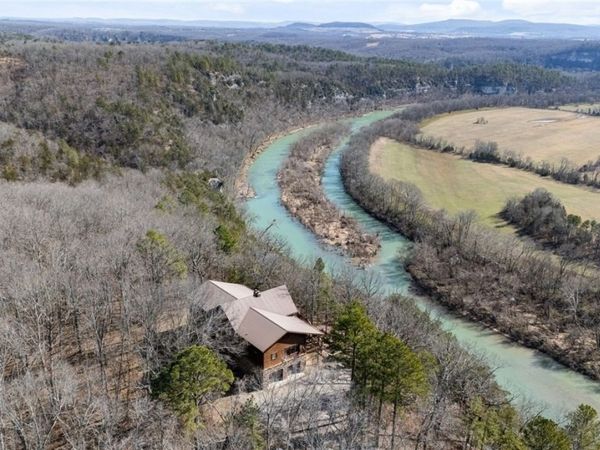 1021 Margaret White Bluff Road, St Joe, AR 72675