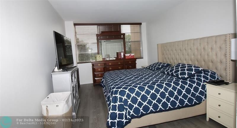 1100 Saint Charles Place, Unit 521, Pembroke Pines, FL 33026 Photo