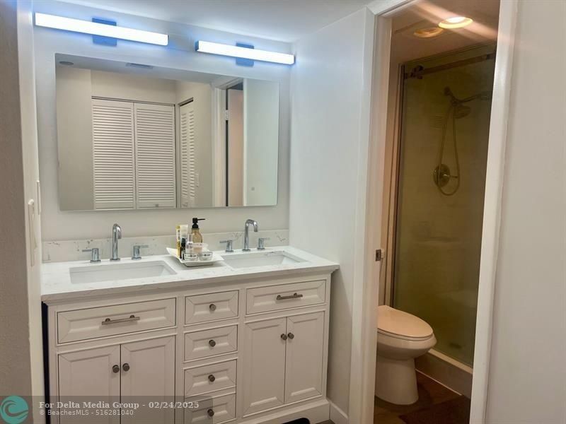 1100 Saint Charles Place, Unit 521, Pembroke Pines, FL 33026 Photo