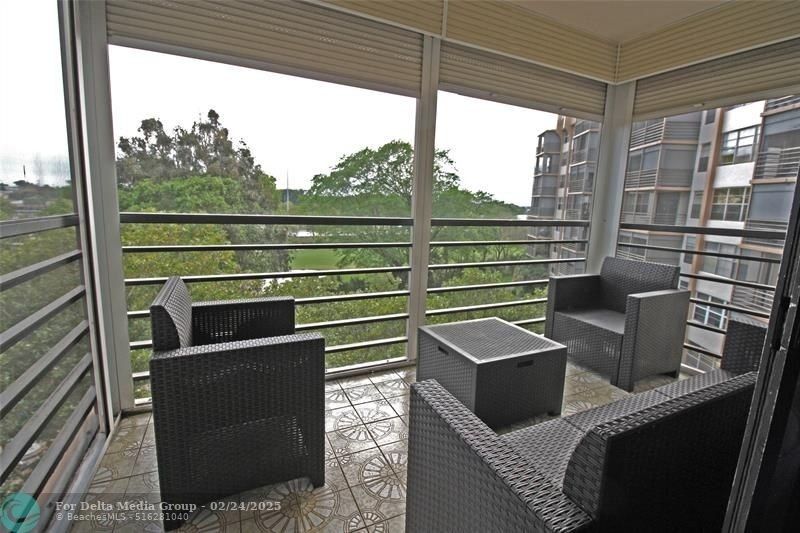 1100 Saint Charles Place, Unit 521, Pembroke Pines, FL 33026 Photo