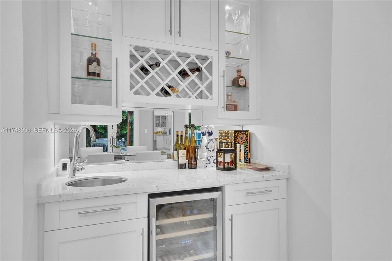 530 Sabal Palm Rd, Miami, FL 33137 Photo