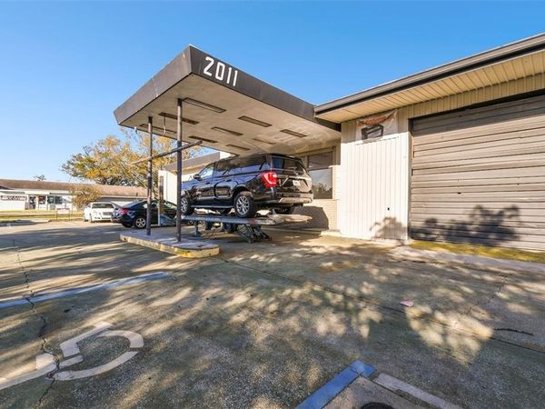 2011 9TH STREET W, BRADENTON, FL 34205