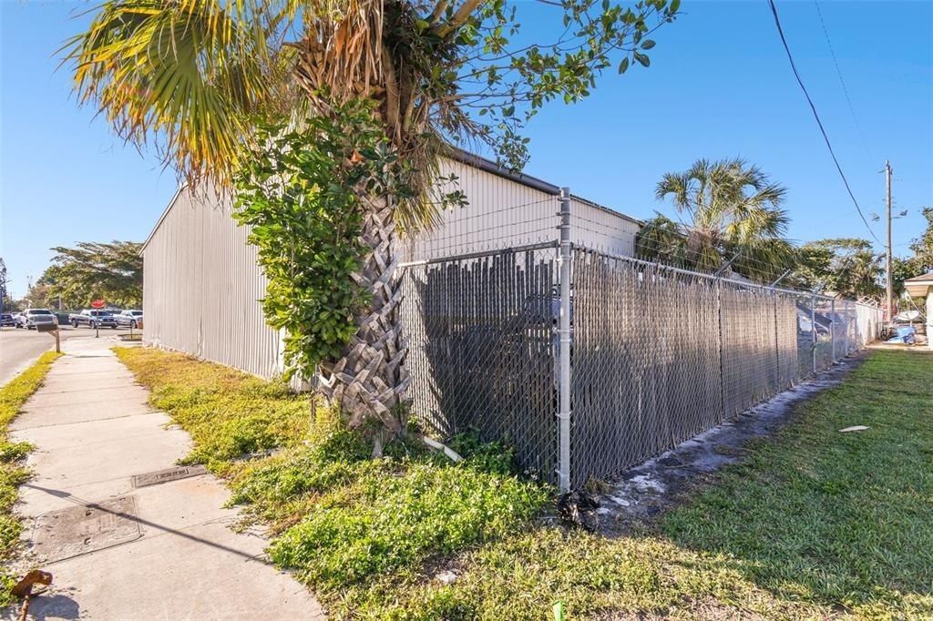 2011 9th Street W, Bradenton, FL 34205 Photo