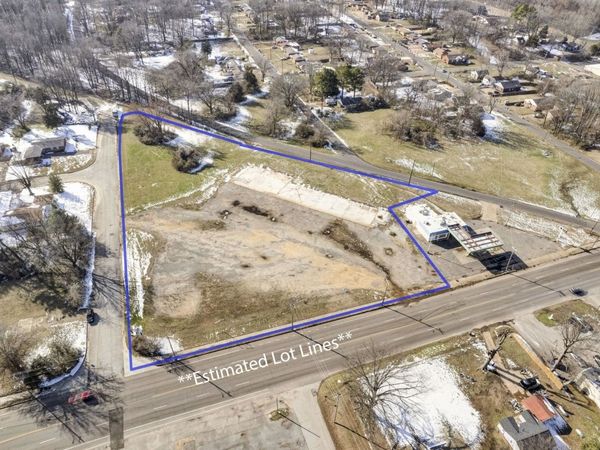 4777 HORN LAKE RD, Memphis, TN 38109