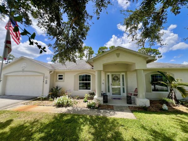 1774 SW Janette Avenue, Port Saint Lucie, FL 34953