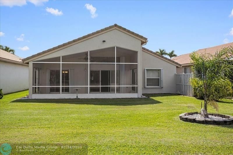 6358 Westchester Club Drive, Boynton Beach, FL 33437 Photo