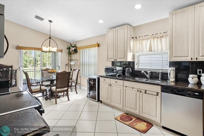 6358 Westchester Club Drive, Boynton Beach, FL 33437 Photo