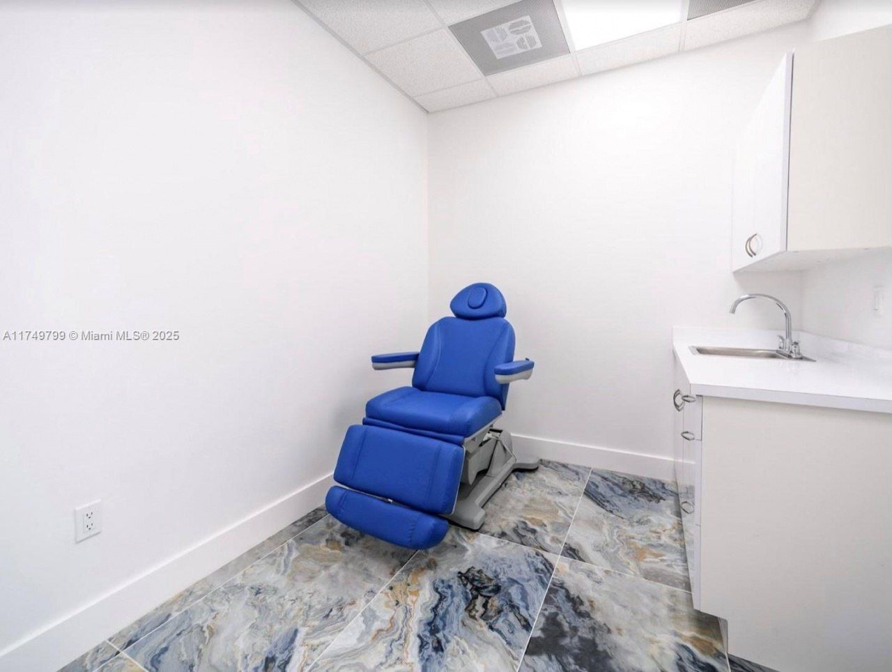 2920 NE 207th St, Unit 801, Aventura, FL 33180 Photo