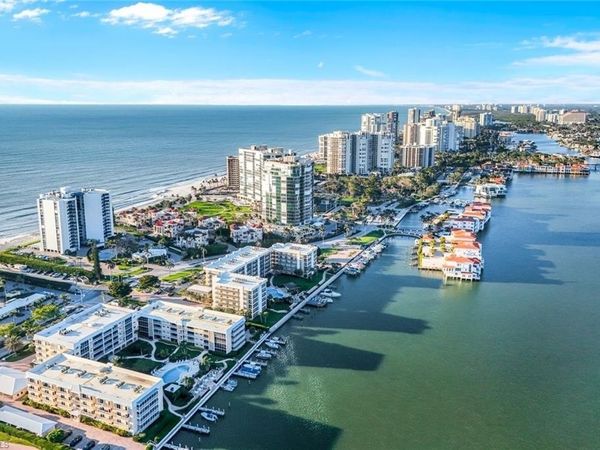 3450 Gulf Shore BLVD N, Unit 306, NAPLES, FL 34103