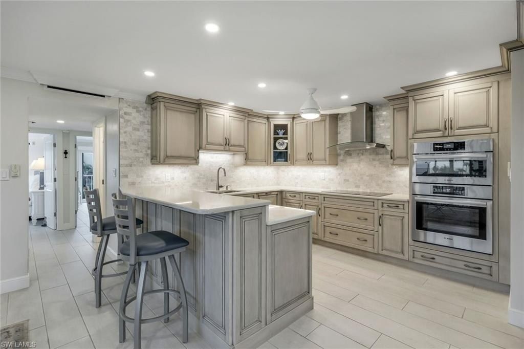 3450 Gulf Shore Blvd N, Unit 306, Naples, FL 34103 Photo