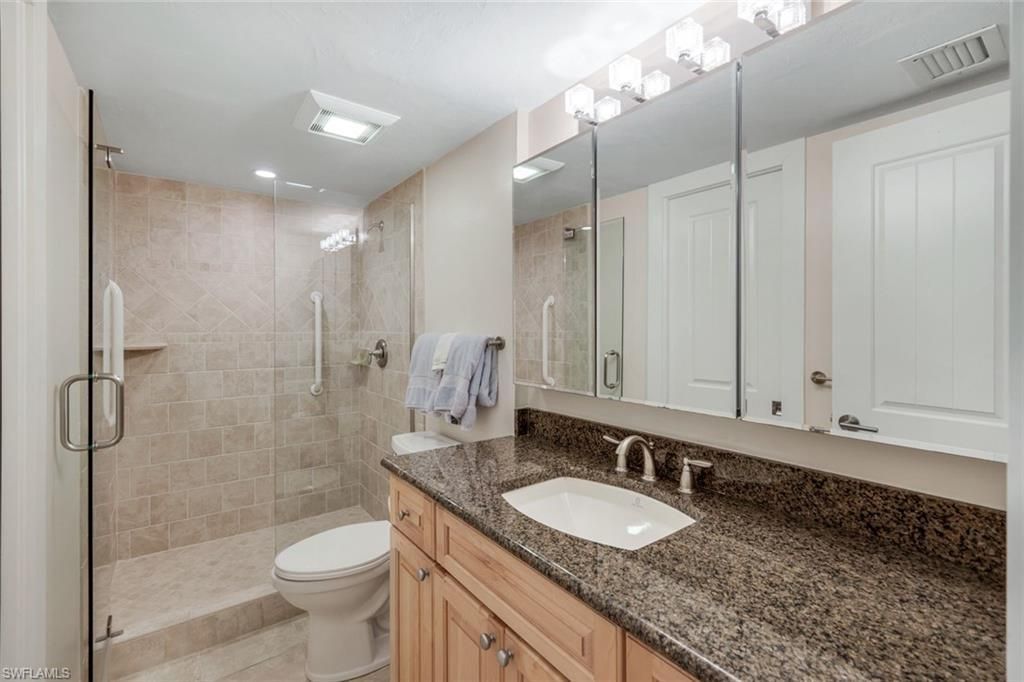 3450 Gulf Shore Blvd N, Unit 306, Naples, FL 34103 Photo