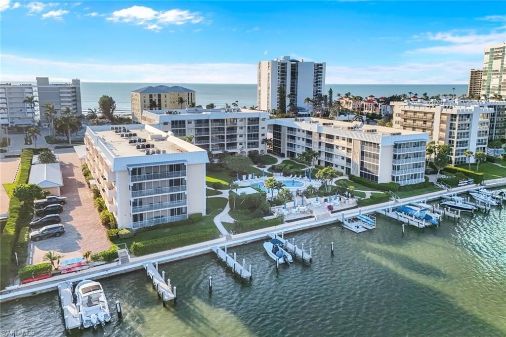 3450 Gulf Shore Blvd N, Unit 306, Naples, FL 34103 Photo