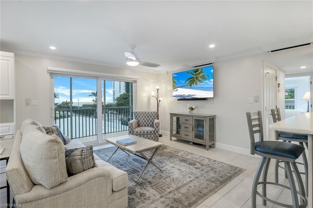 3450 Gulf Shore Blvd N, Unit 306, Naples, FL 34103 Photo