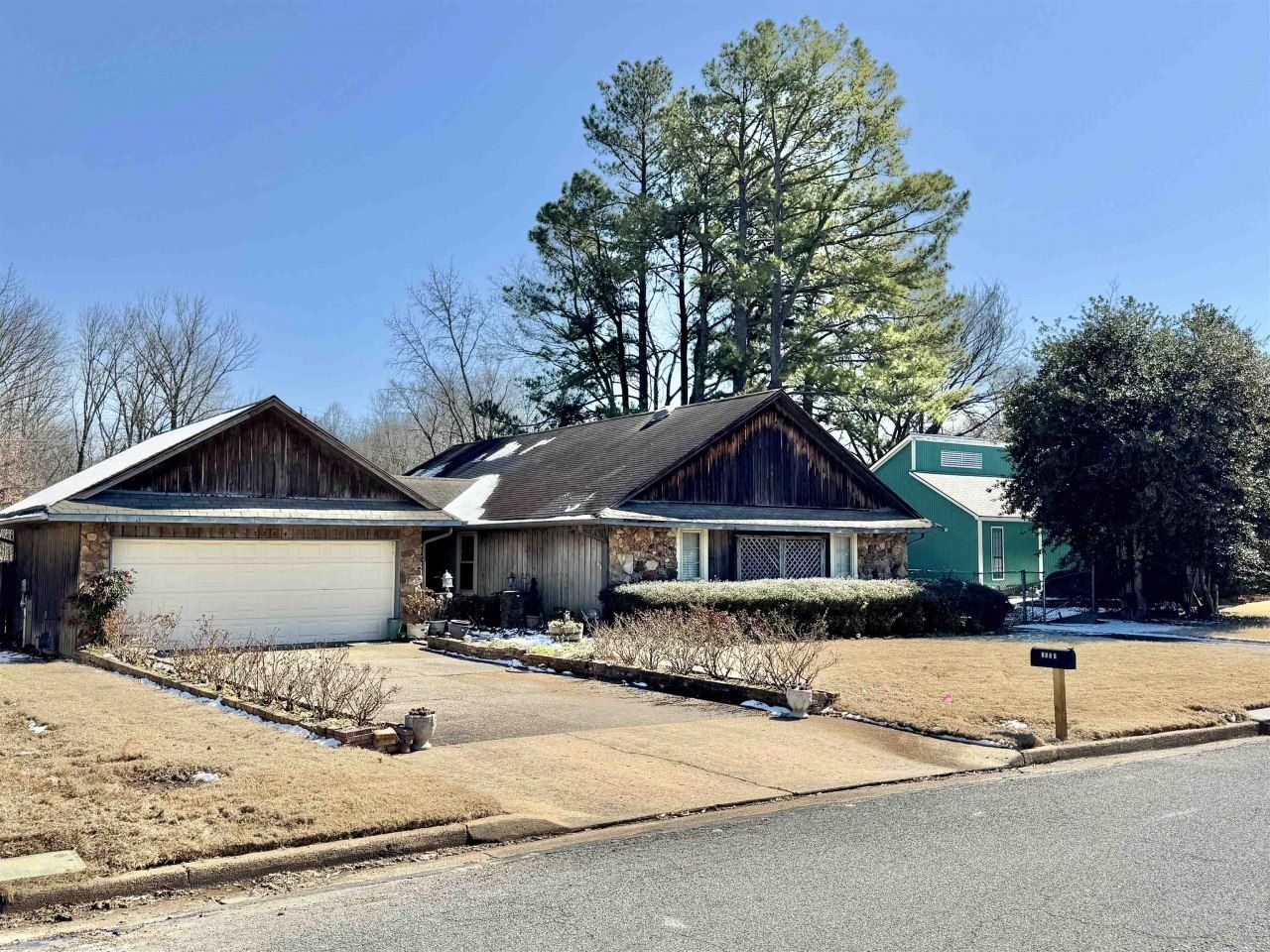 3584 Wythe Rd, Memphis, TN 38135 Main Photo