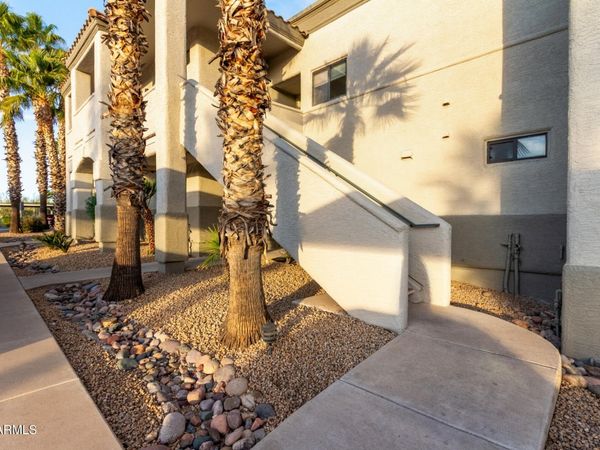 10401 N SAGUARO Boulevard, Unit 210, Fountain Hills, AZ 85268