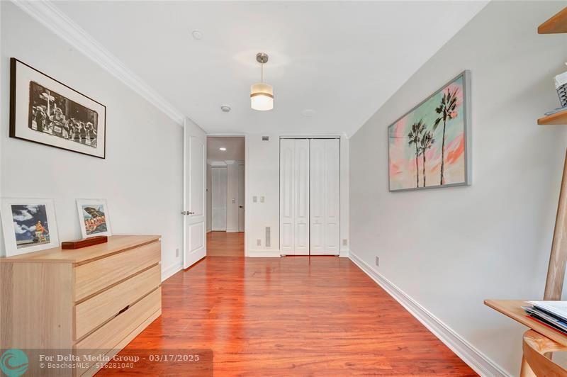 903 NE 17th Way, Unit 104, Fort Lauderdale, FL 33304 Photo