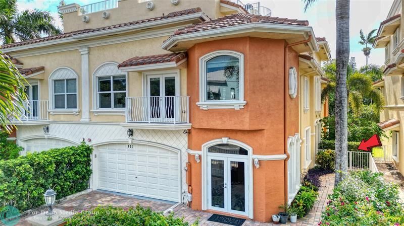 903 NE 17th Way, Unit 104, Fort Lauderdale, FL 33304 Photo