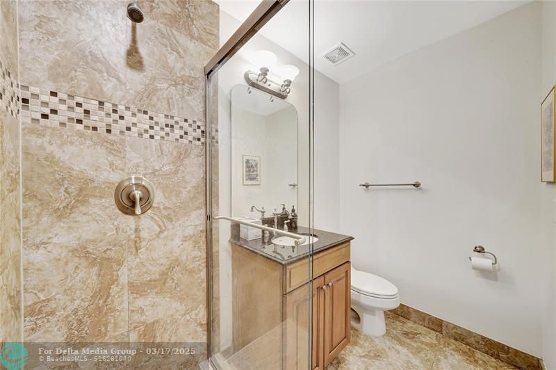 903 NE 17th Way, Unit 104, Fort Lauderdale, FL 33304 Photo